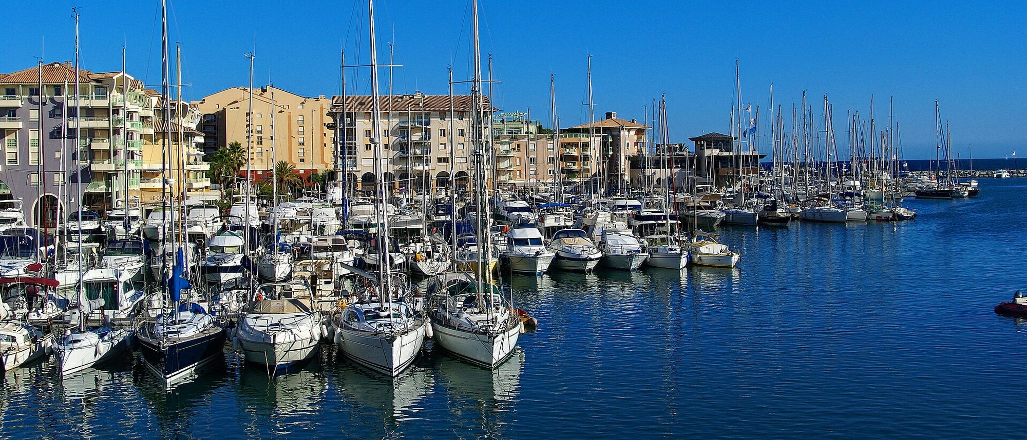 Port-Fréjus, la marina et ses résidences